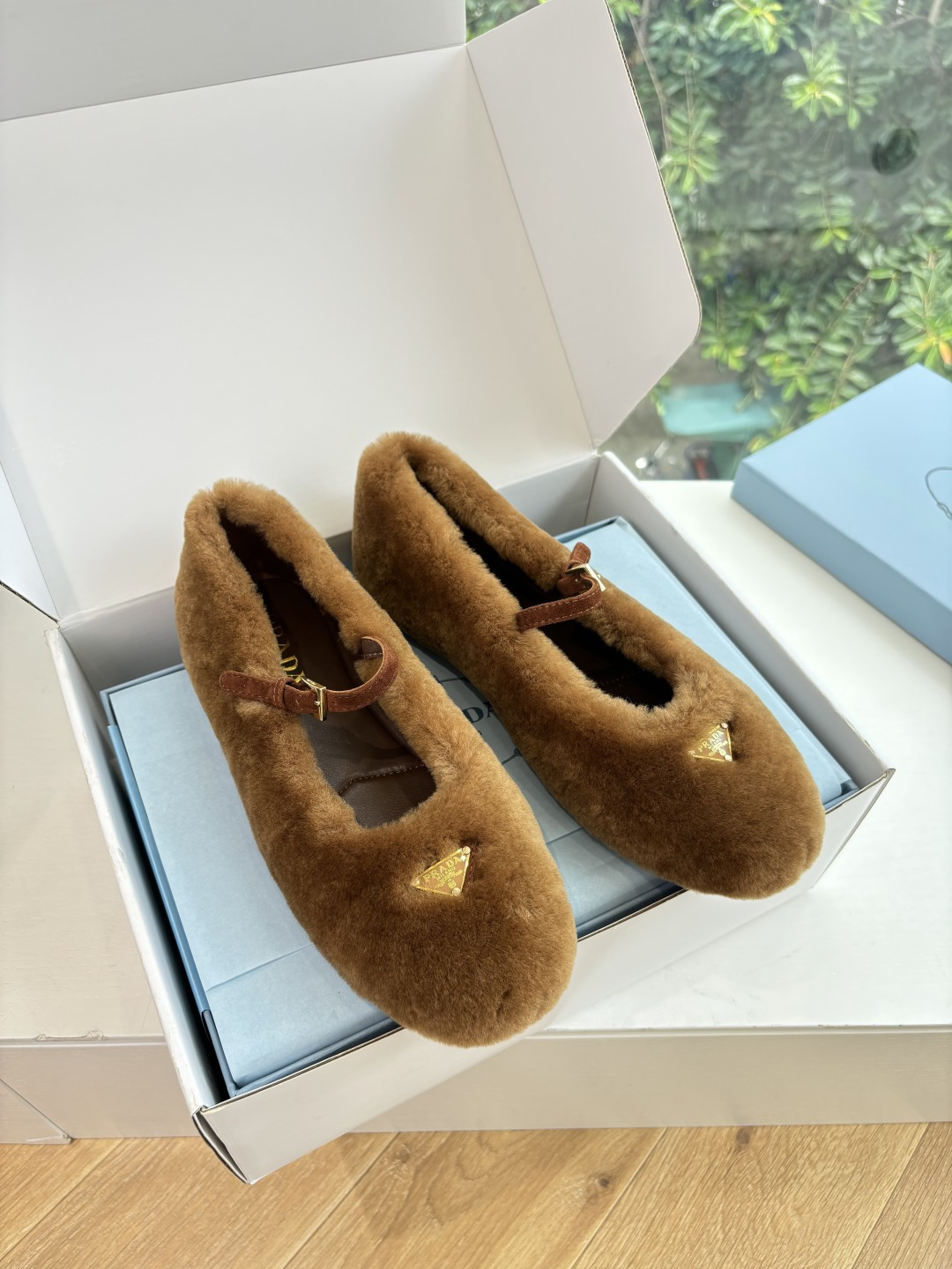 PRADA 프라다 로퍼 신발