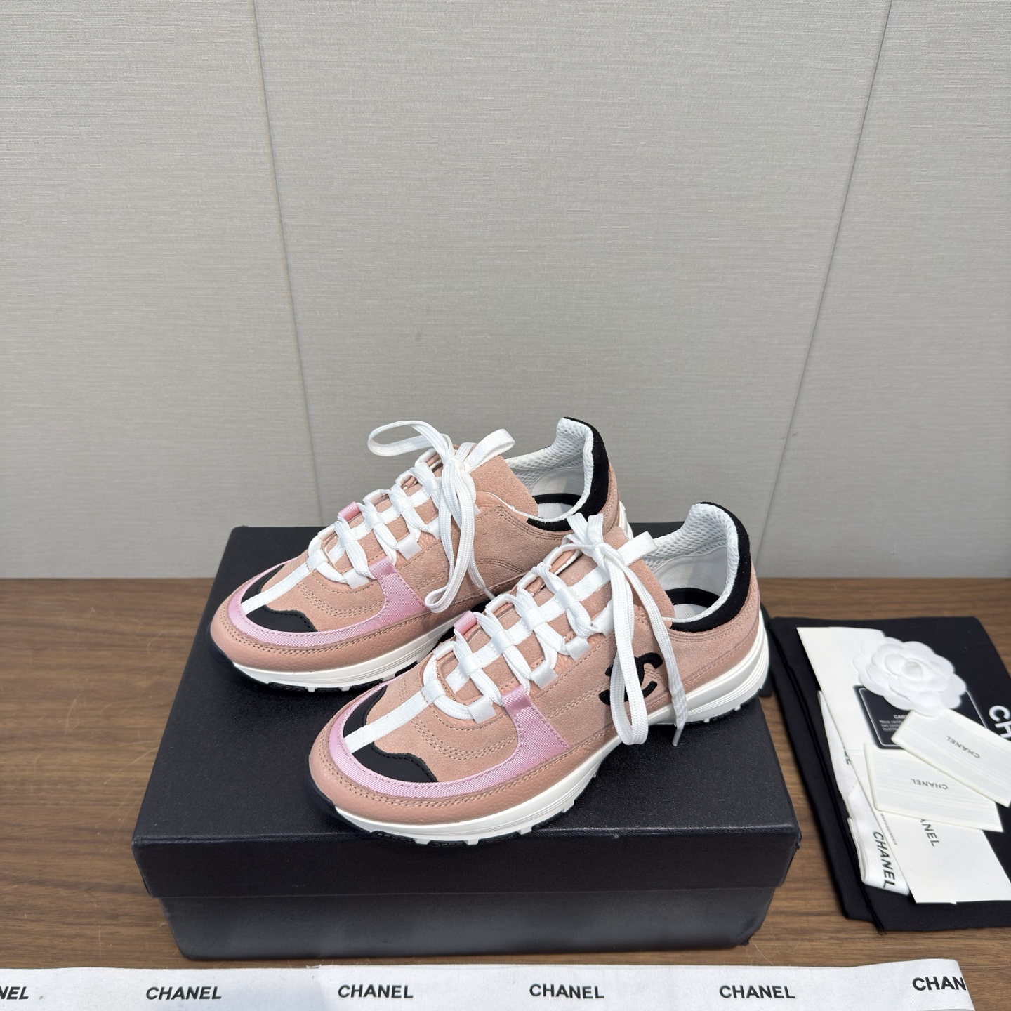 Chanel 26C 샤넬 캐주얼 스니커즈 신발