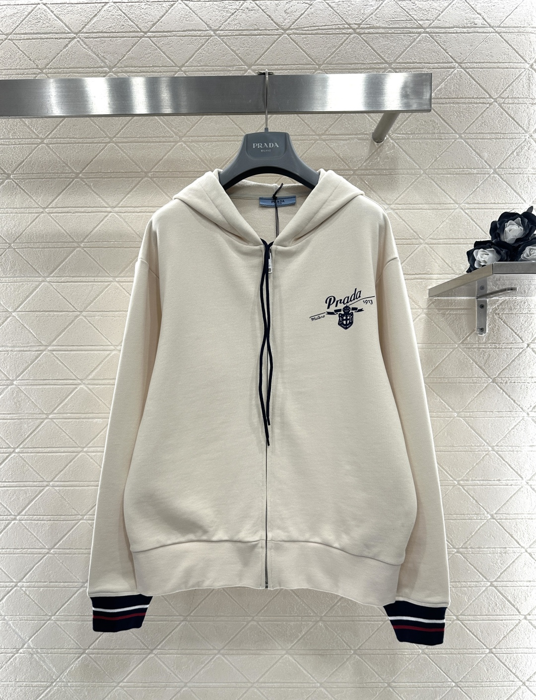 Prada 프라다 후드 집업 자켓 재킷 의류