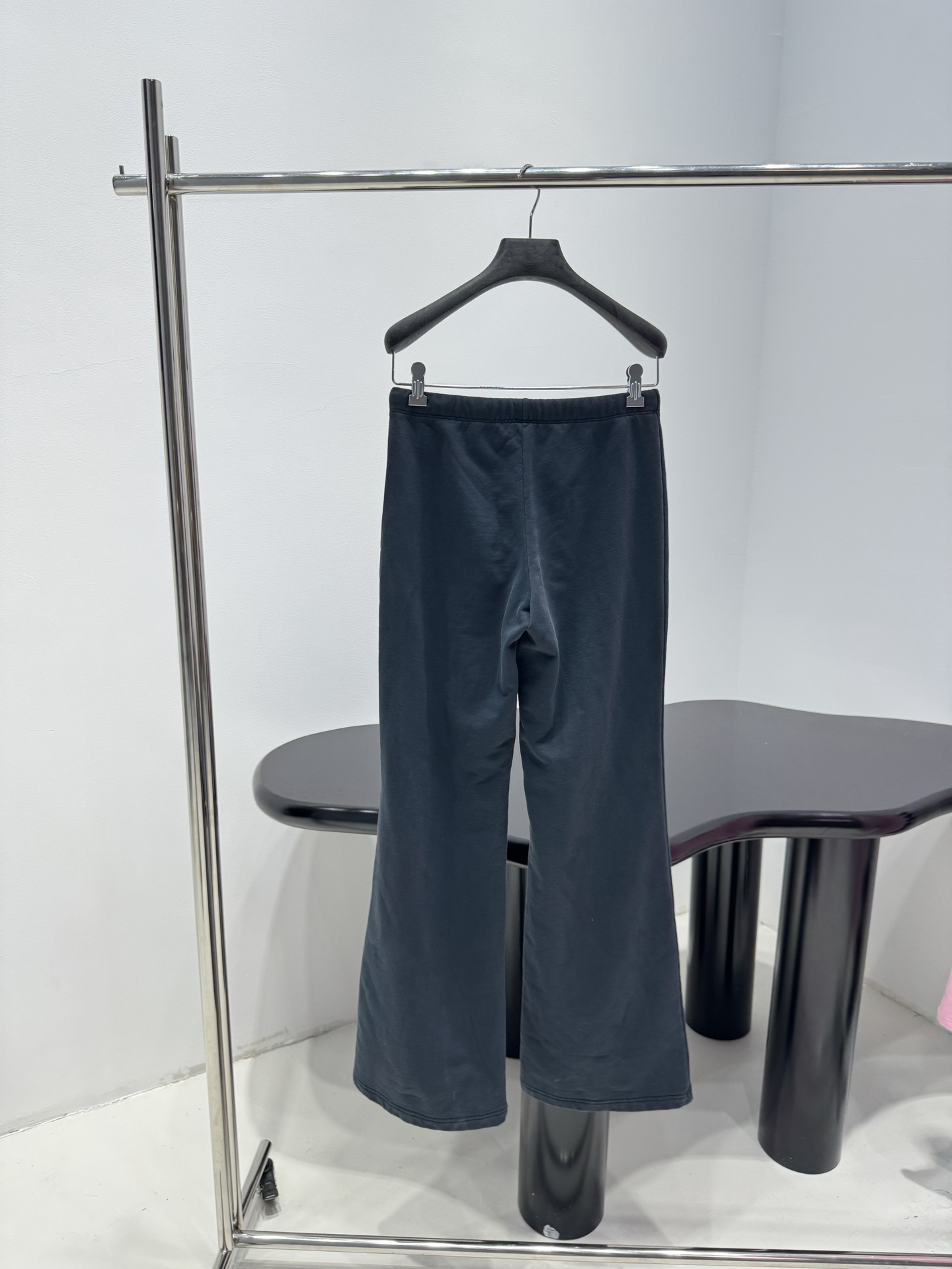 Balenciaga 발렌시아가 NEW BACK 로고 스웨트 팬츠 바지 의류