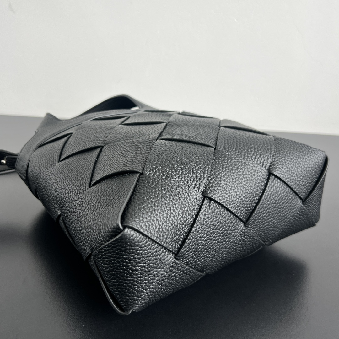 BOTTEGA VENETA BV Knot 보테가 베네타 Tote Diago - 837364 토트백 가방