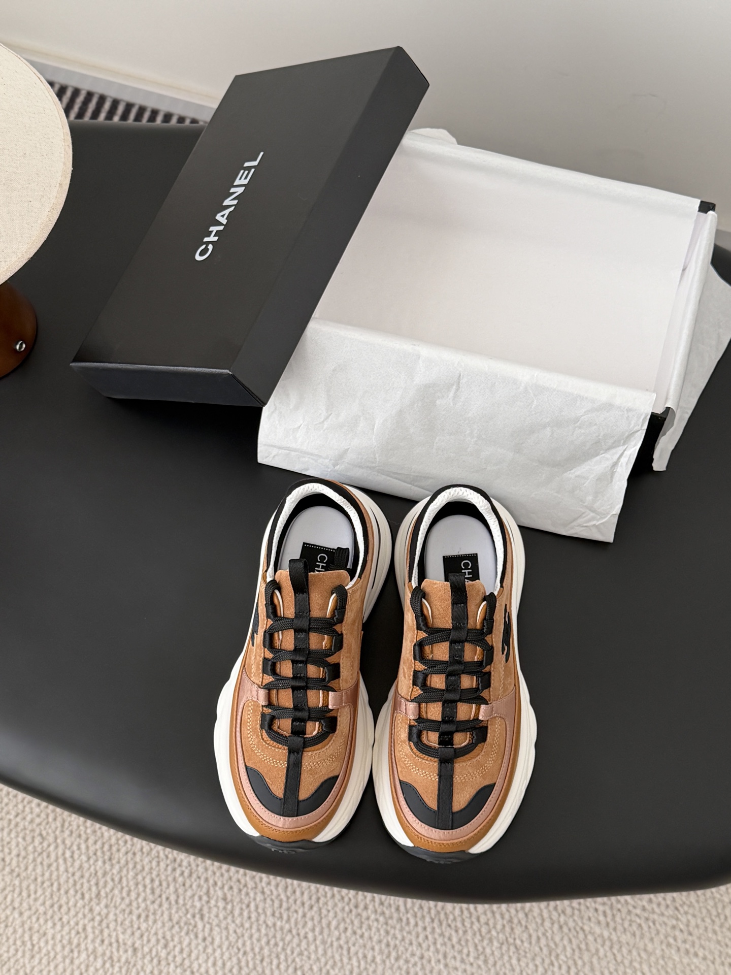 Chanel 샤넬 25C 캐주얼 스니커즈 신발