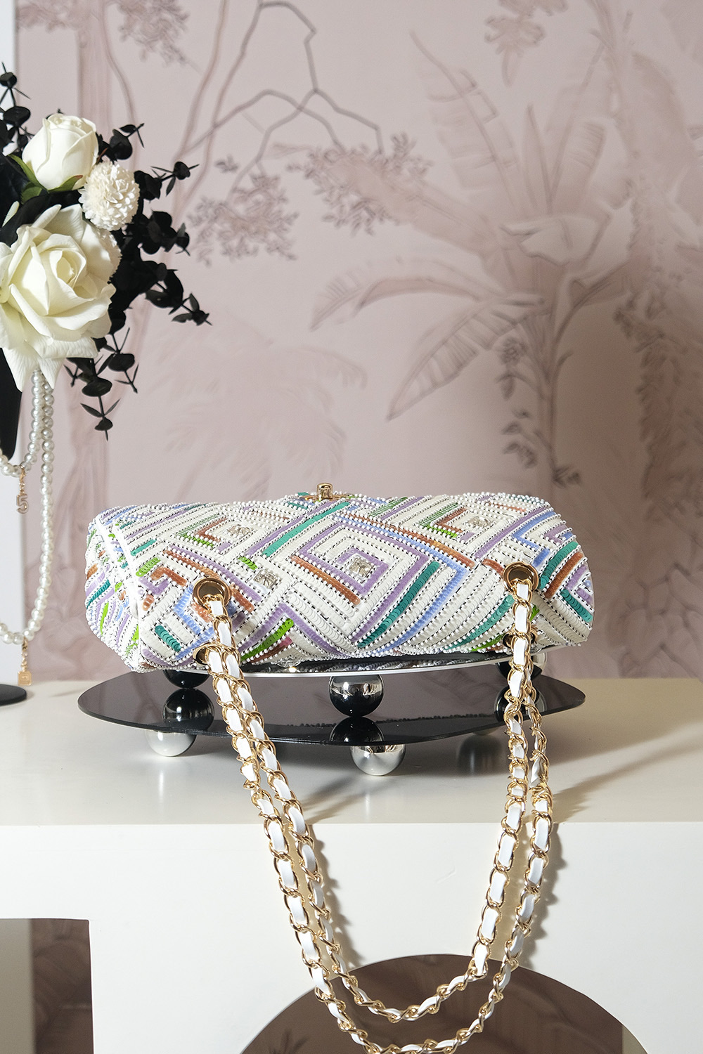 Chanel 24A 샤넬 메티에 다르(공방) 중공 시퀸 CF백 숄더백 가방