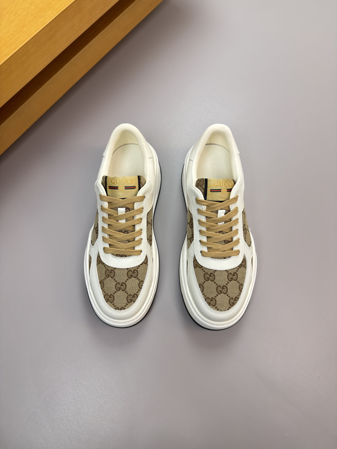 구찌(GUCCI) 나파 & GG 로고 캔버스 스니커즈 (프리미엄) 신발