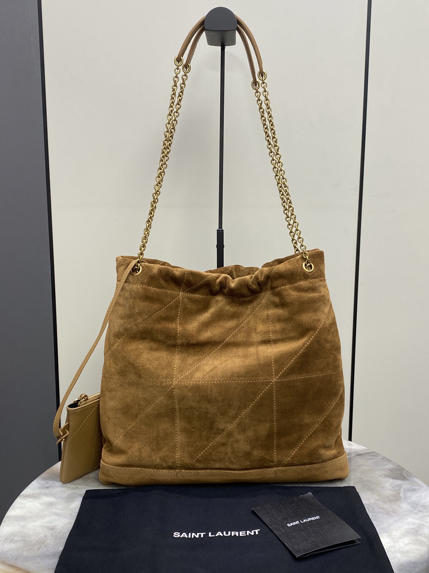 생로랑(YSL) 포숑(POCHON) 카라멜 브라운 스웨이드 숄더백 가방