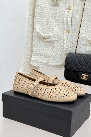 Chanel 샤넬 클래식 스톤 더블C 펀칭 메리제인 플랫 슈즈 로퍼 신발