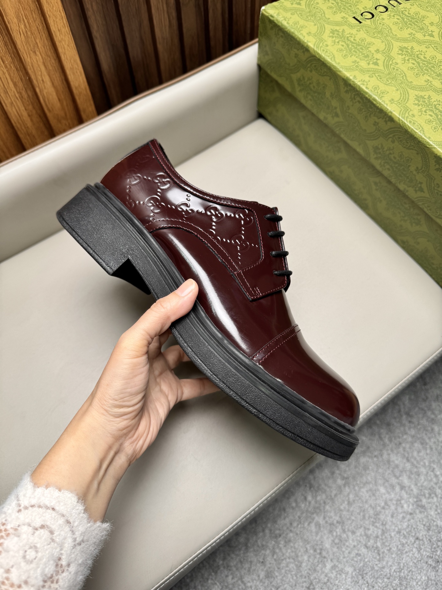 구찌(Gucci) 클래식 비즈니스 드레스 슈즈 구두 신발