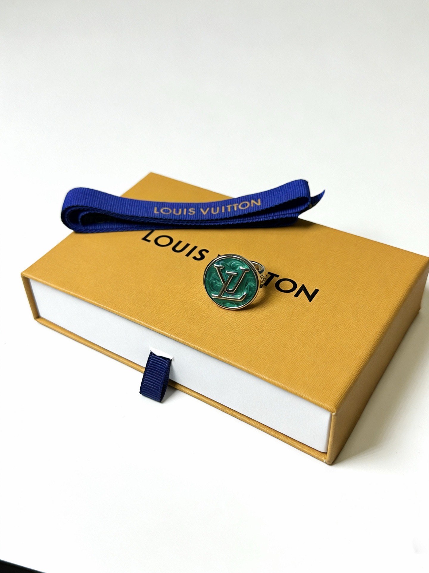 루이비통(LV) 빈티지 실버 오픈형 펑크 반지 링 악세사리