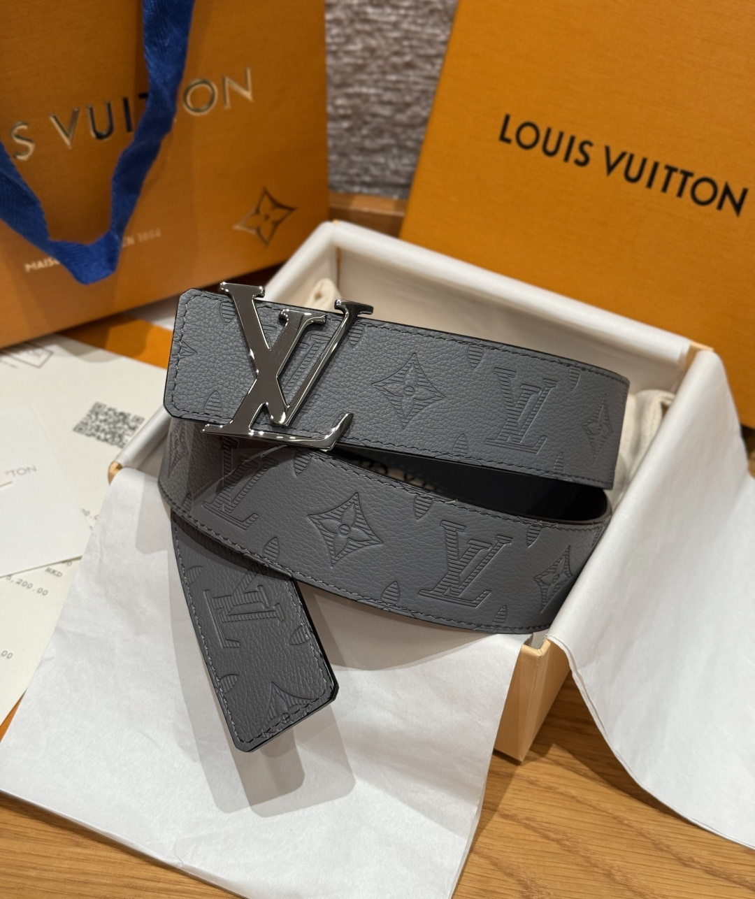 LV 루이비통 이니셜 펄스(INITIALES PEARLS) 40mm 양면 리버서블 벨트