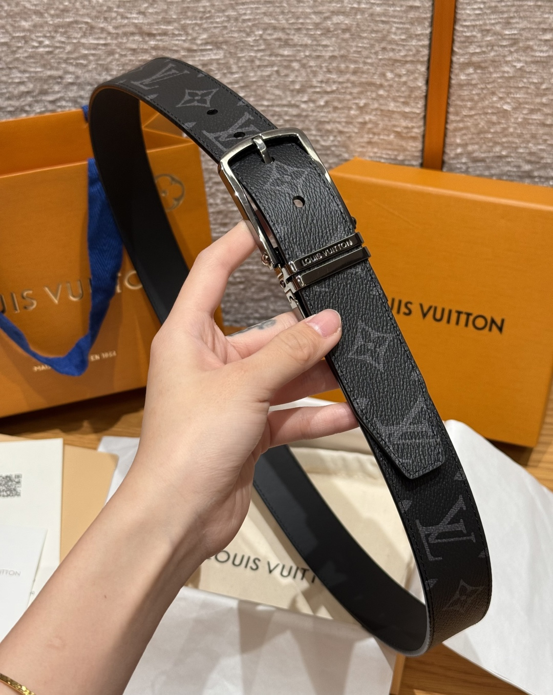 LV 루이비통 슬렌더(SLENDER) 35mm 양면 리버서블 벨트