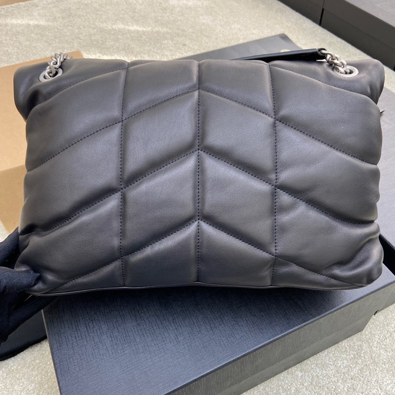 생로랑(YSL) 루루 푸퍼(Loulou Puffer) 라지 블랙 (실버) 숄더백 가방