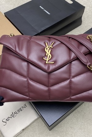 생로랑(YSL) 루루 푸퍼(Loulou Puffer) 라지 버건디 (골드) 숄더백 가방