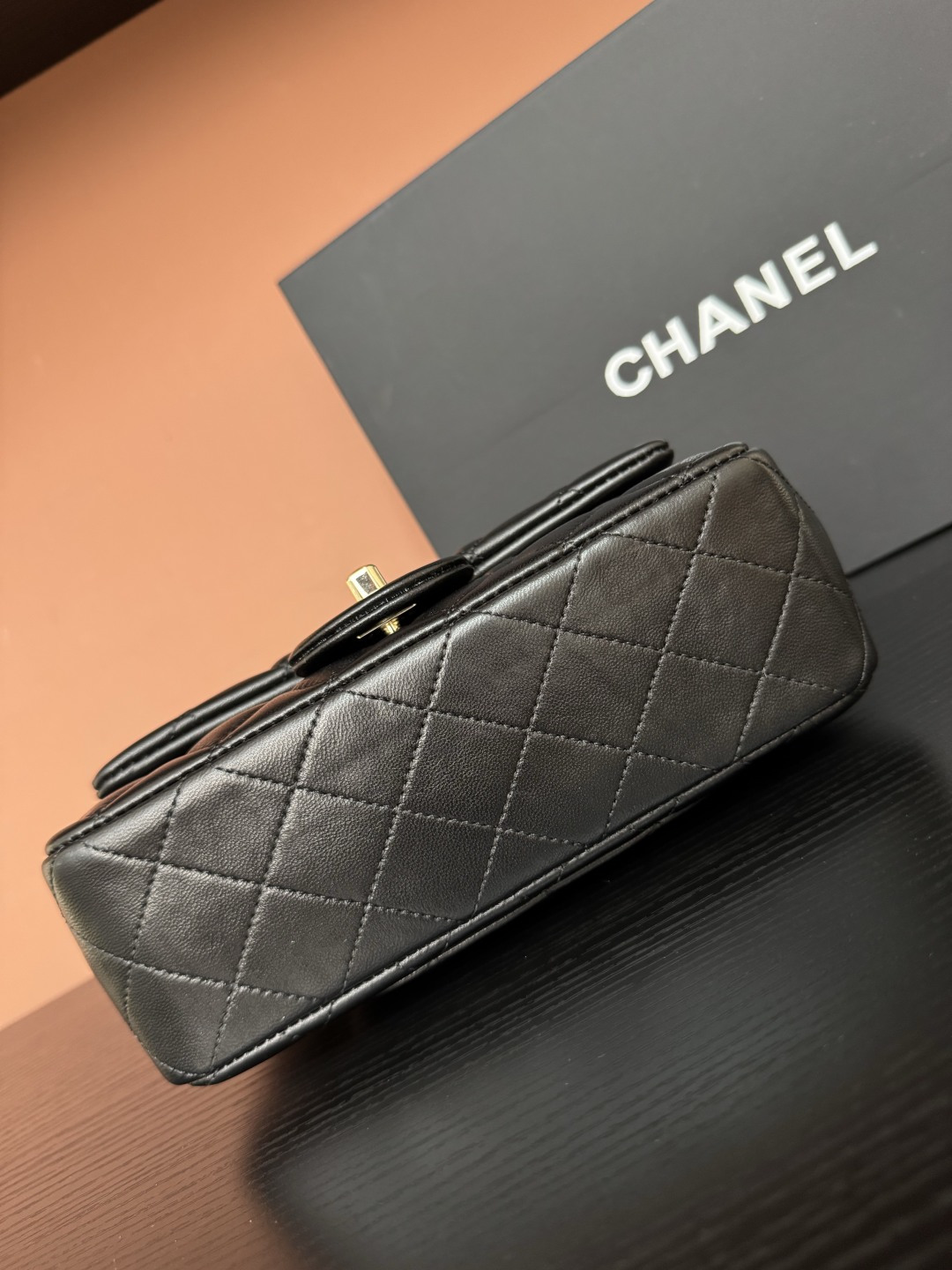 샤넬(CHANEL) 25K 버터플라이 다이아몬드 핸들 CF 미니 (블랙) 토트백 숄더백 가방