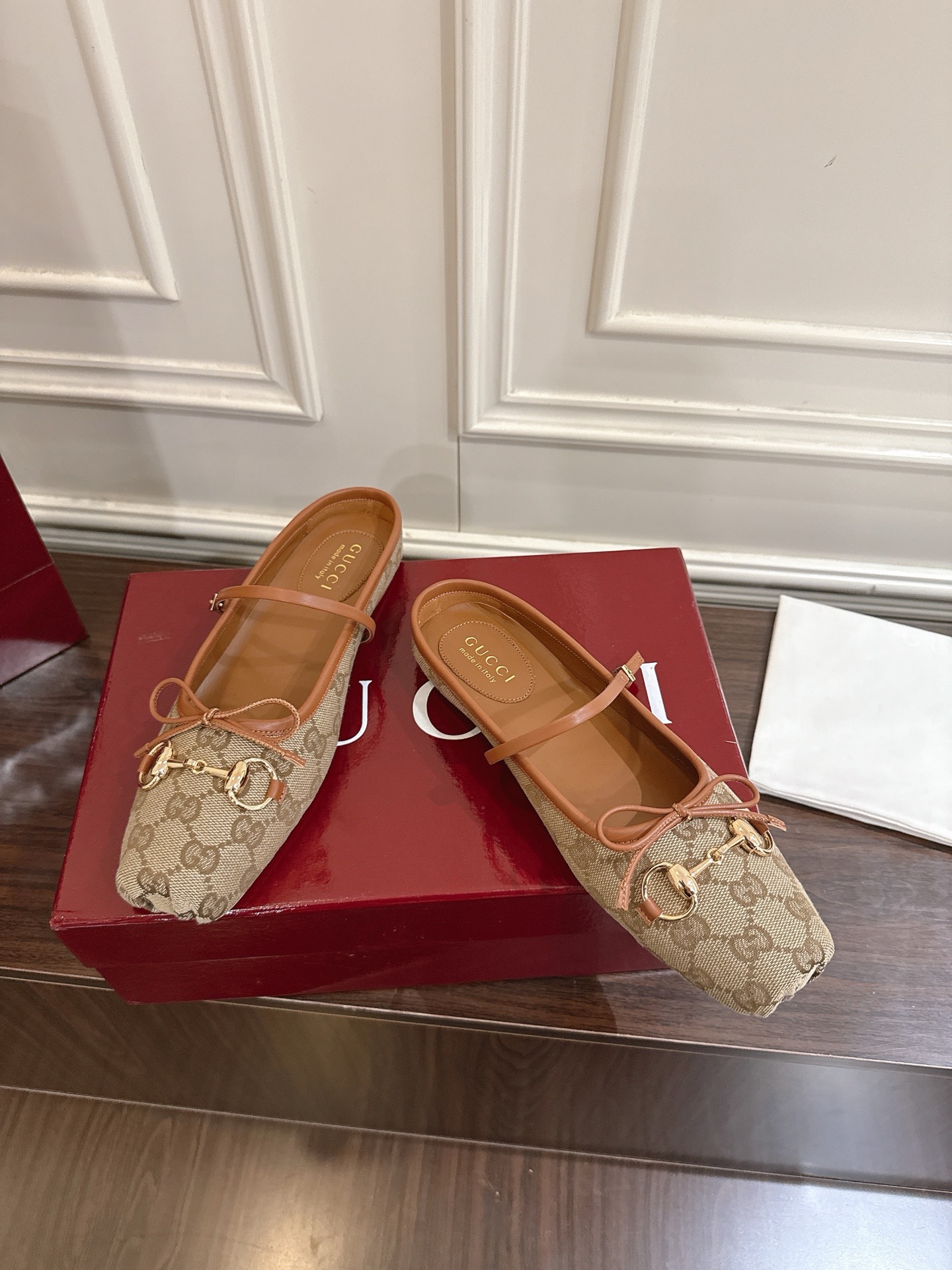 구찌(GUCCI) Horsebit 뮬 슈즈 신발