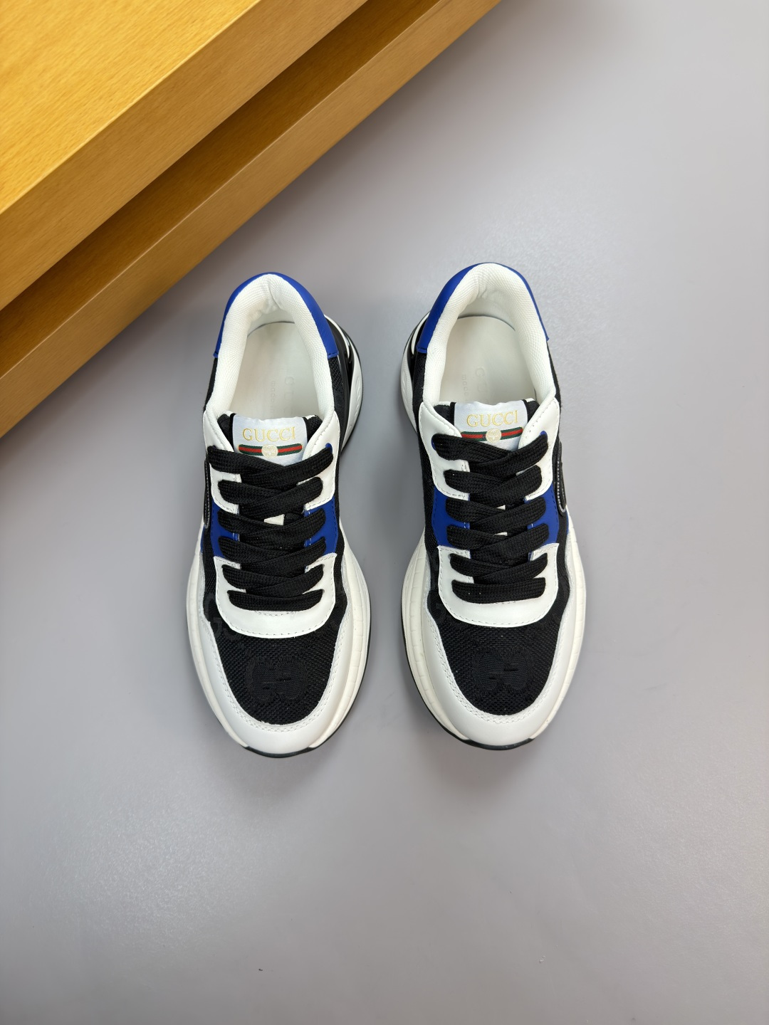 구찌(GUCCI) 하이엔드 주얼 모듈 스니커즈 신발