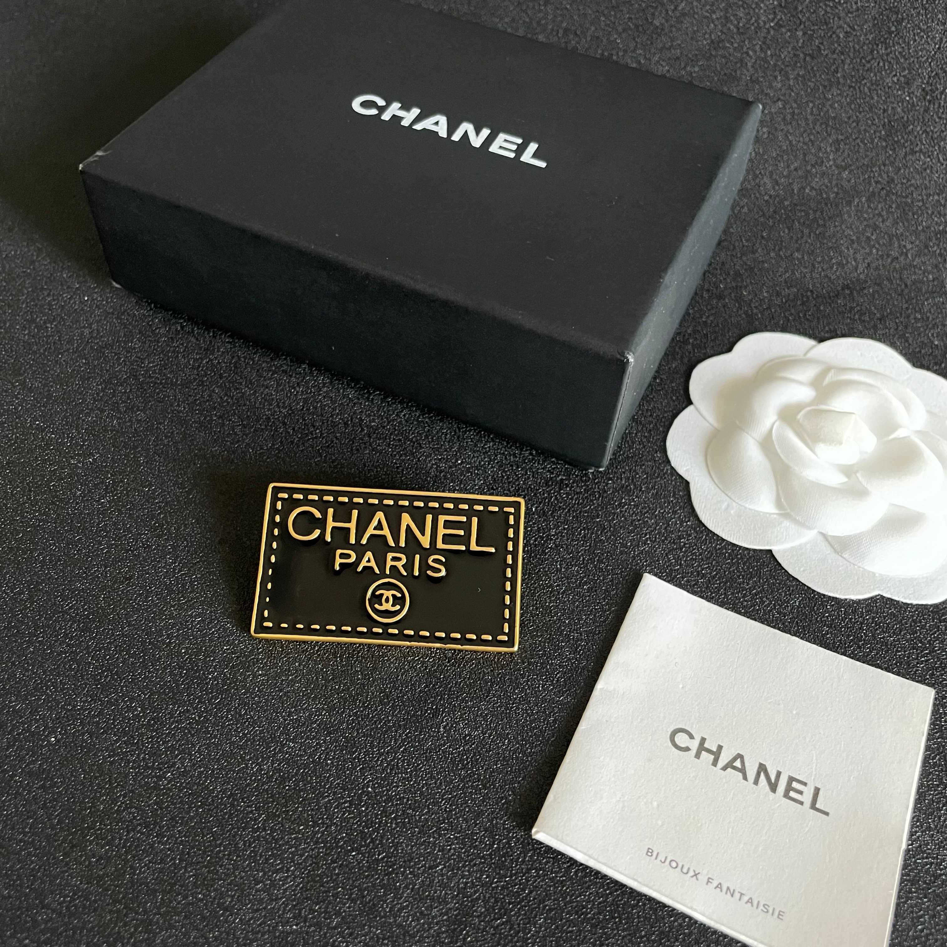 샤넬(CHANEL) 브로치 악세사리