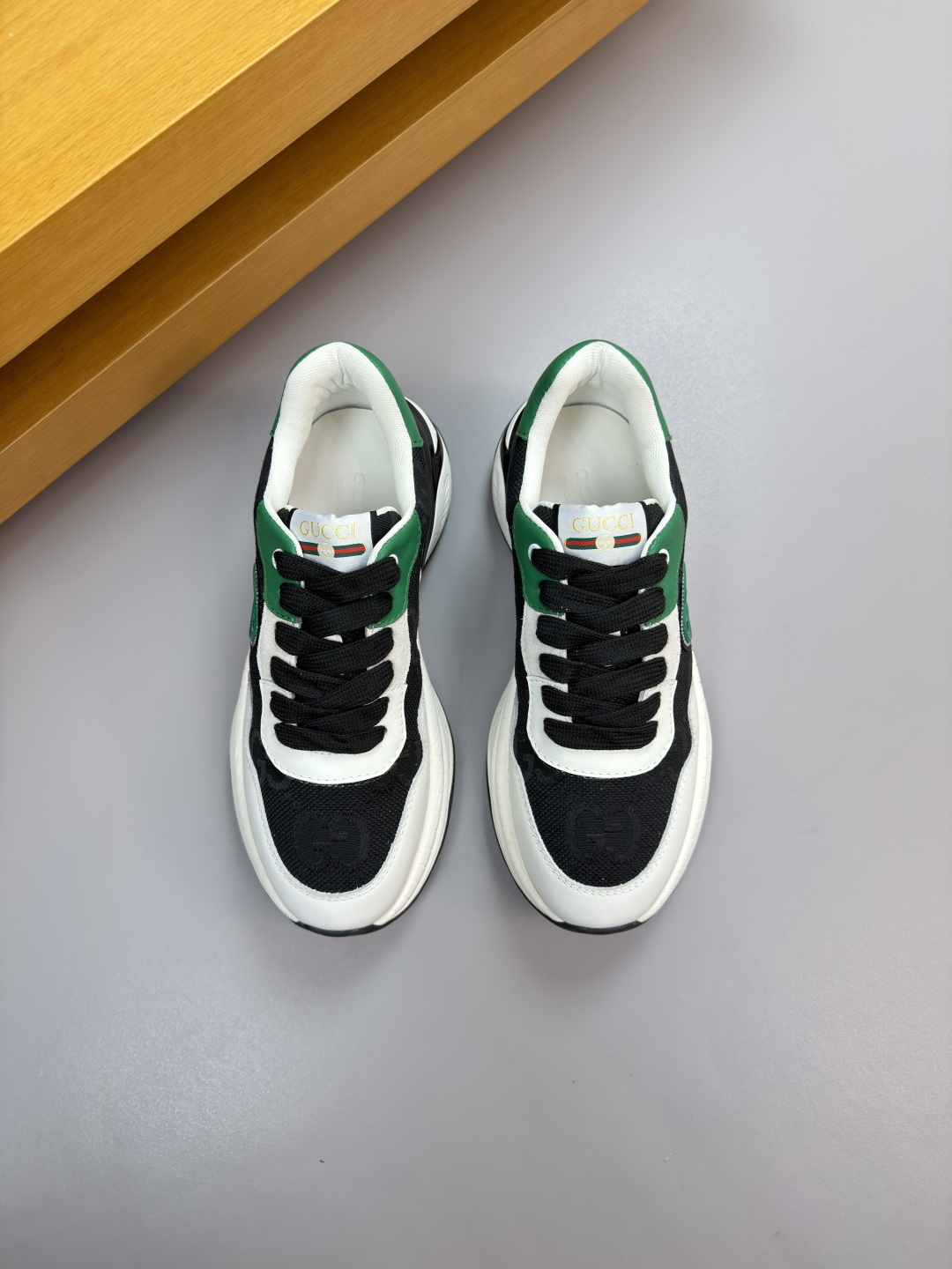 구찌(GUCCI) 하이엔드 주얼 모듈 스니커즈 신발