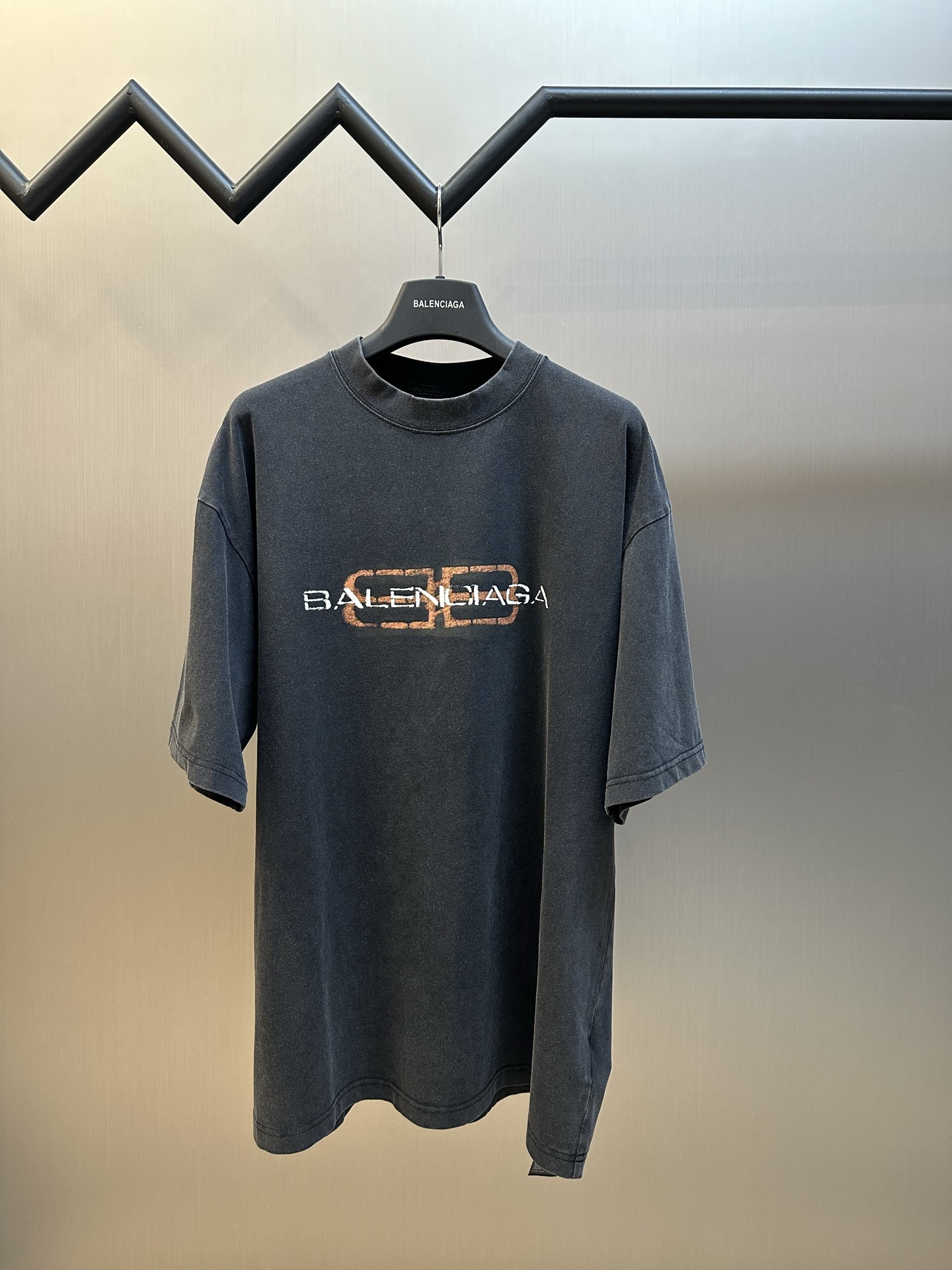 발렌시아가(Balenciaga) 아이콘 반팔 티셔츠 의류