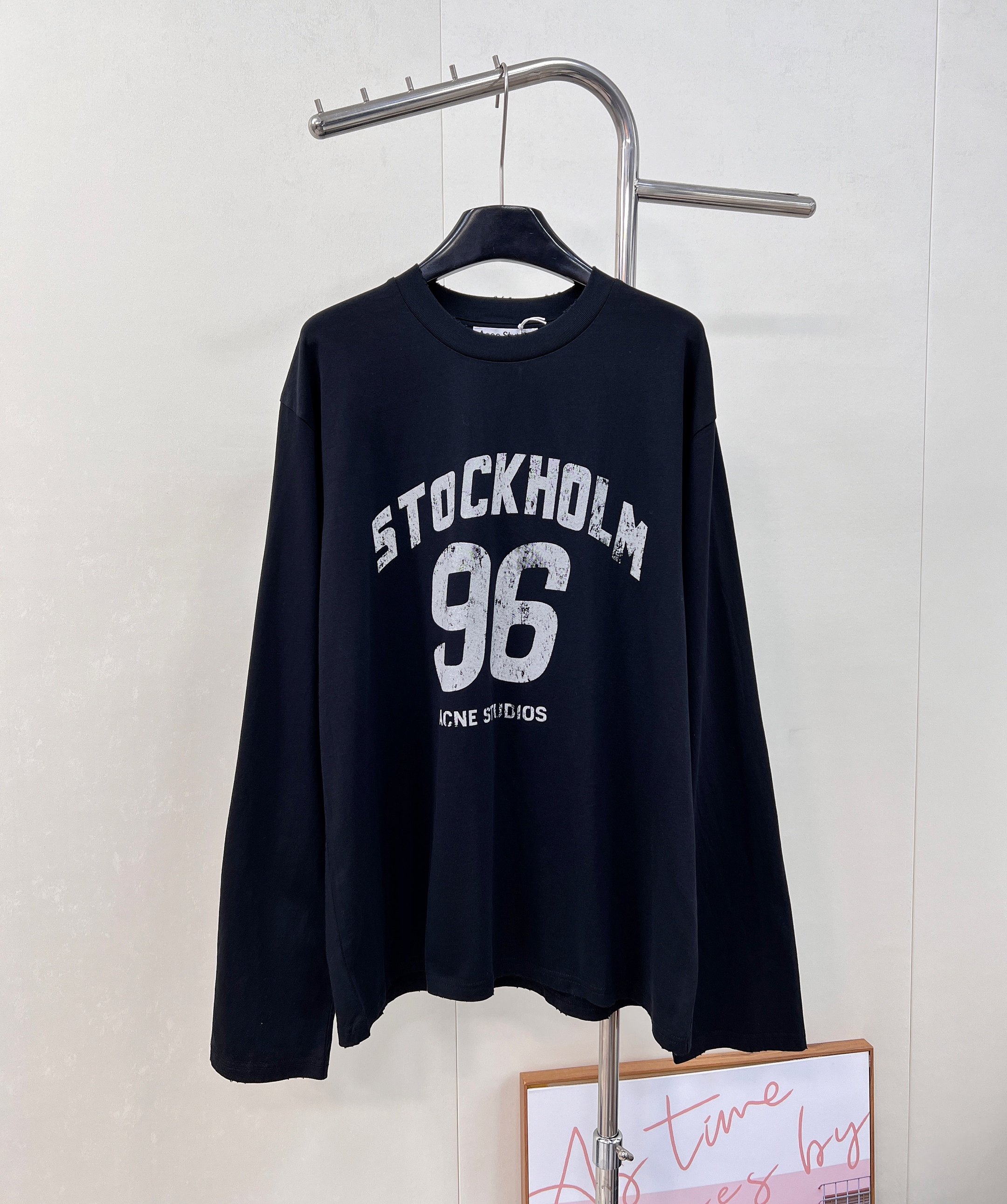 아크네 스튜디오(Acne Studios)빈티지 레터링 롱슬리브 긴팔 티셔츠 의류