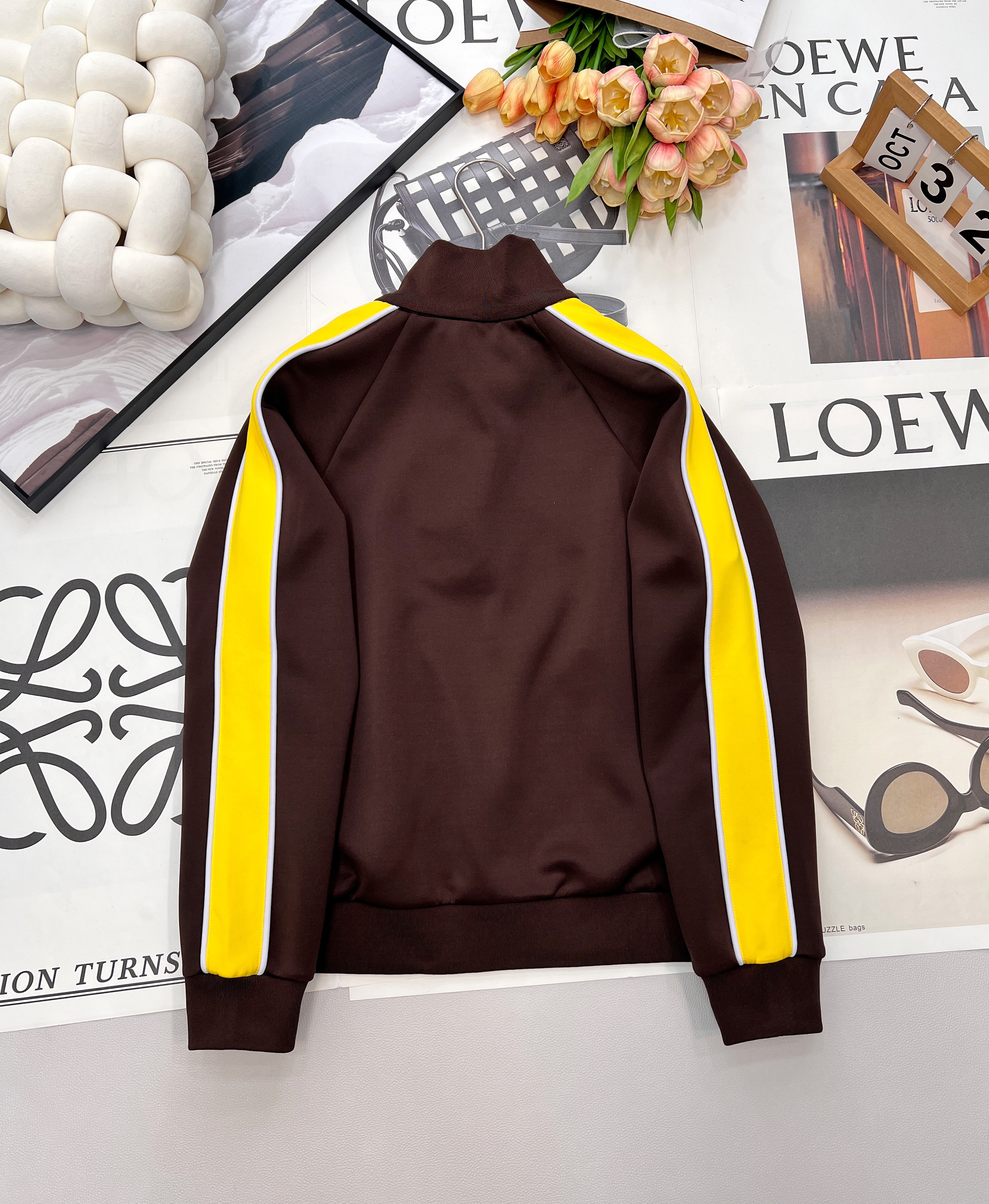 miumiu 미우미우 로고 자수 사이드 라인 하프 집업 스웨트셔츠 의류