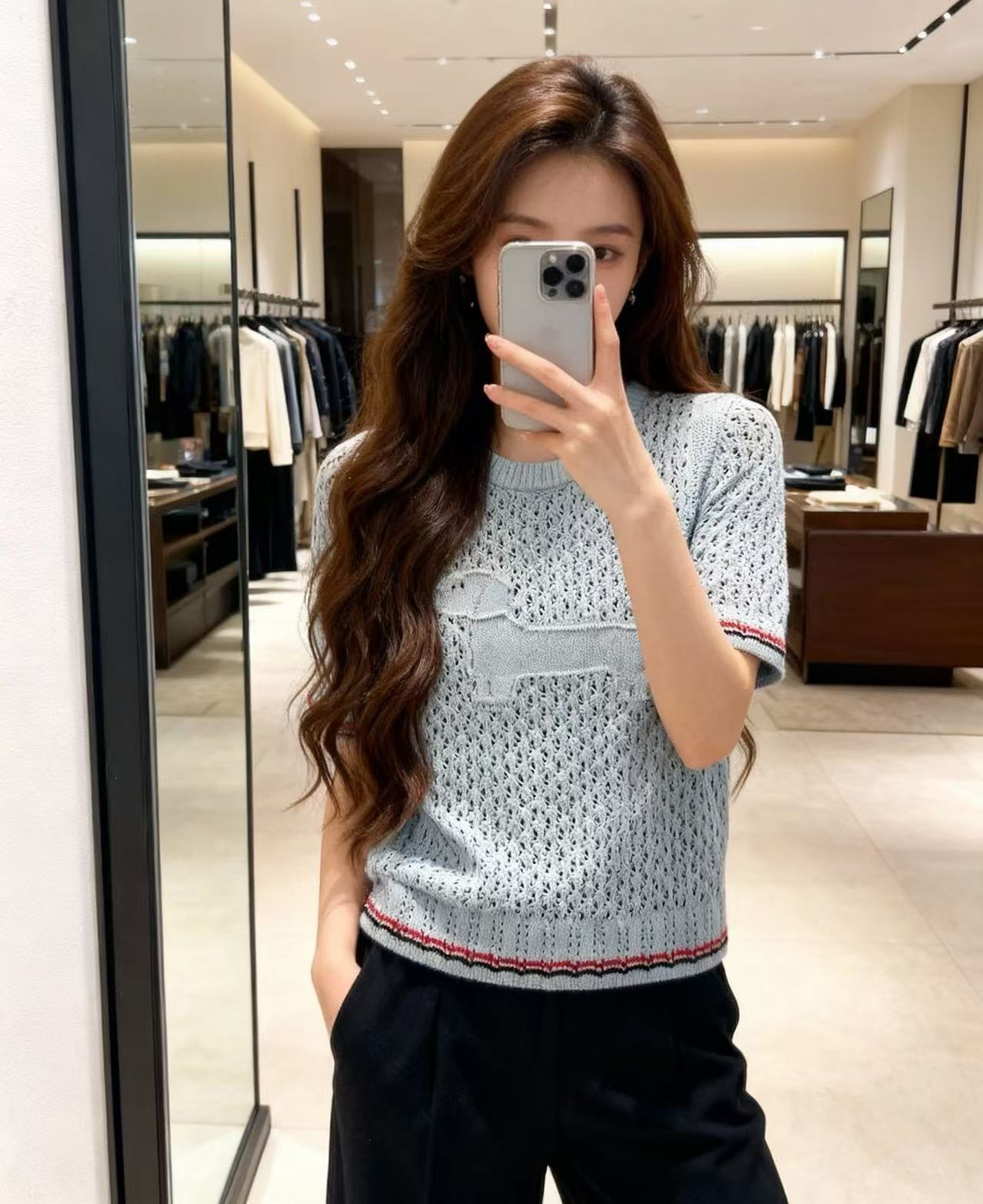 Thom Browne 톰브라운 헥터 독 자수 펀칭 니트 반팔 의류