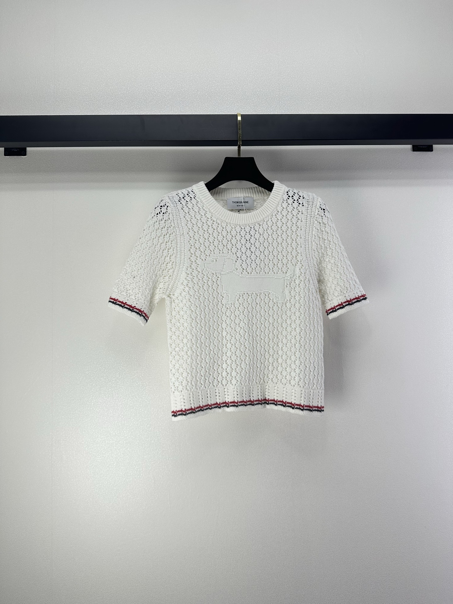 Thom Browne 톰브라운 헥터 독 자수 펀칭 니트 반팔 의류