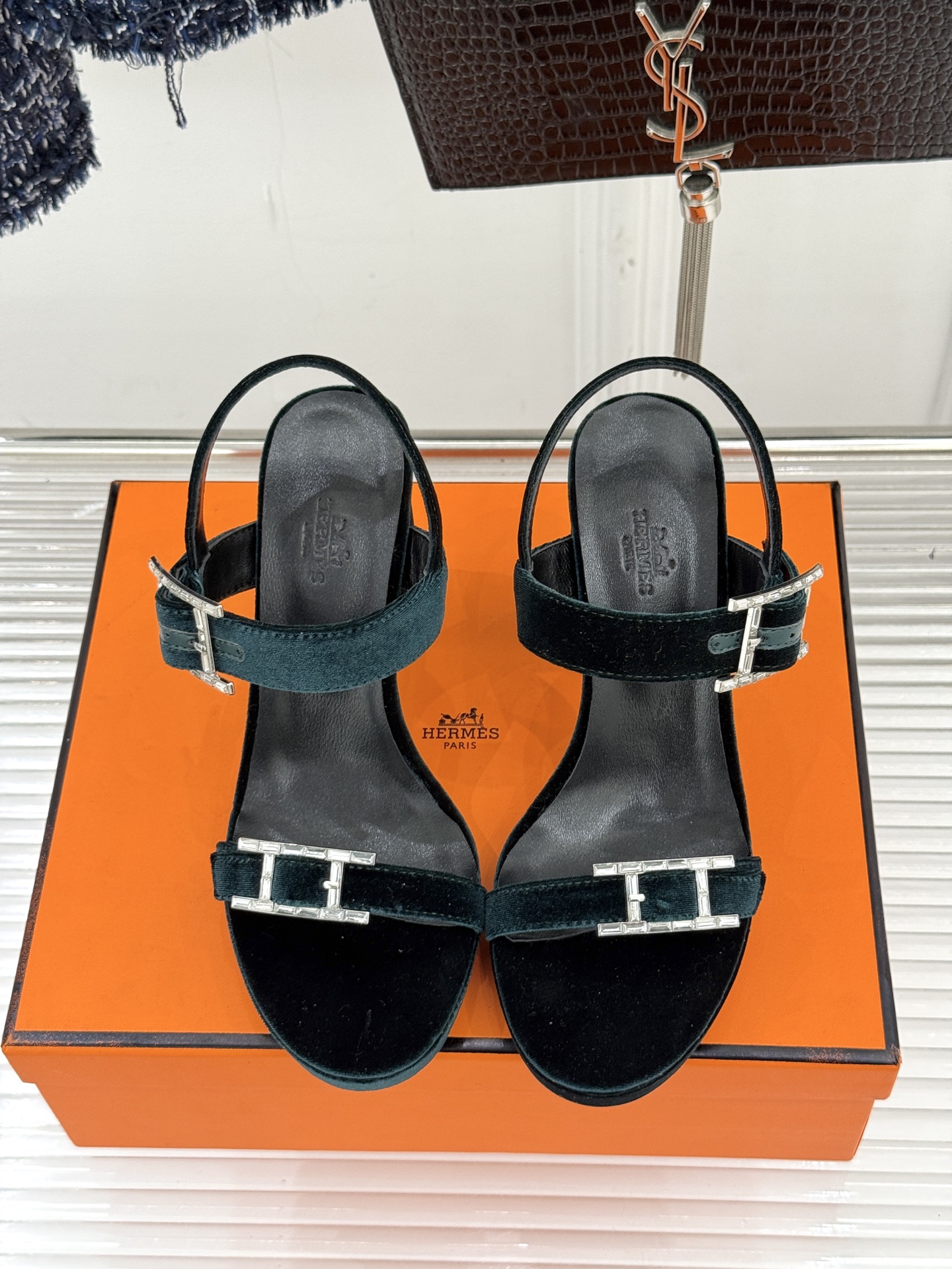 에르메스(HERMES) 더블 H 버클 플랫폼 하이힐 샌들 신발