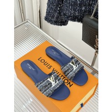루이비통(LV) 메탈 로고 플랫 슬리퍼 신발