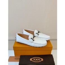 토즈(Tods) 남성 슈렁큰 레더 드라이빙 슈즈 로퍼 구두 신발