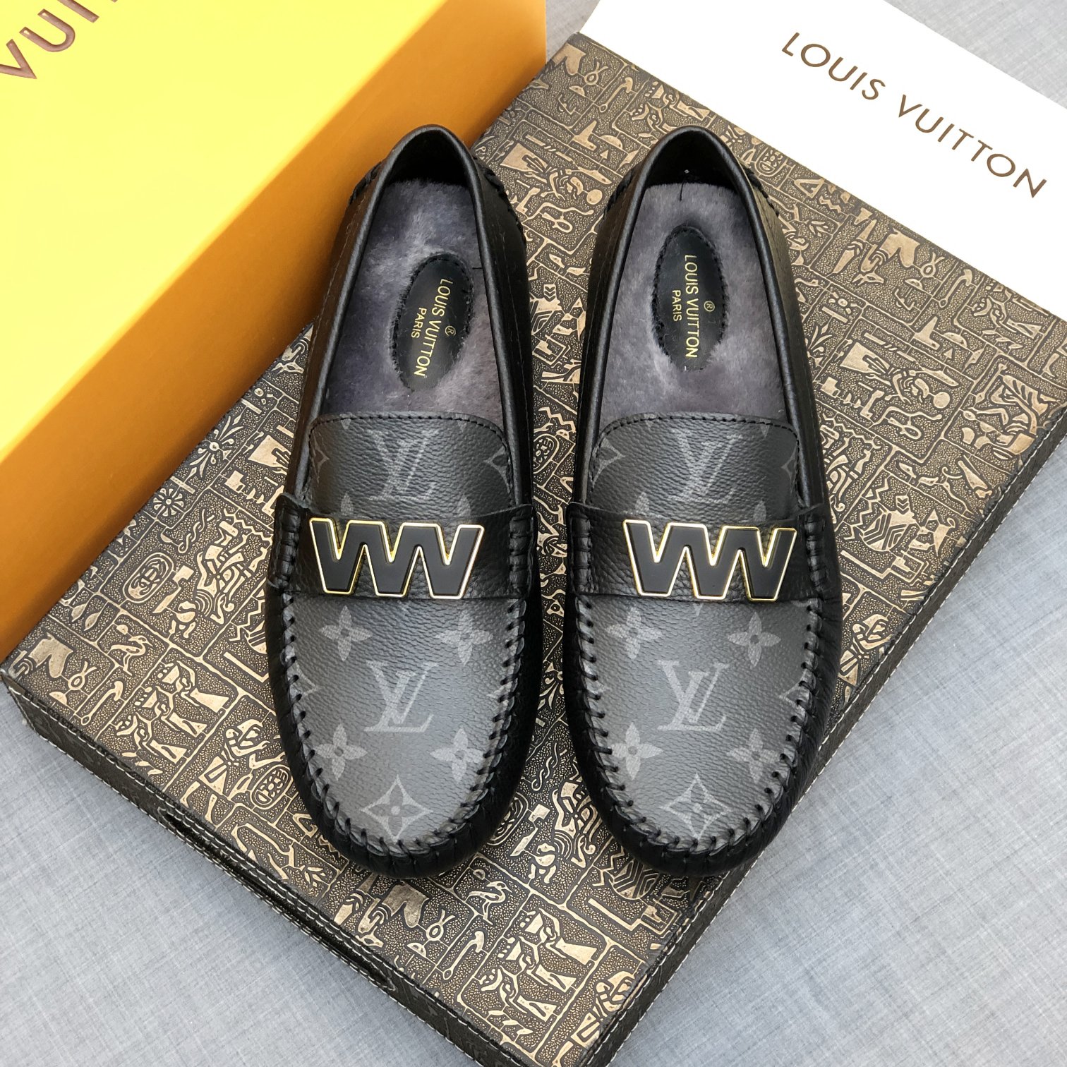 루이비통(Louis Vuitton) LV 남성 윈터 무스탕 드라이빙 슈즈 로퍼 구두 신발