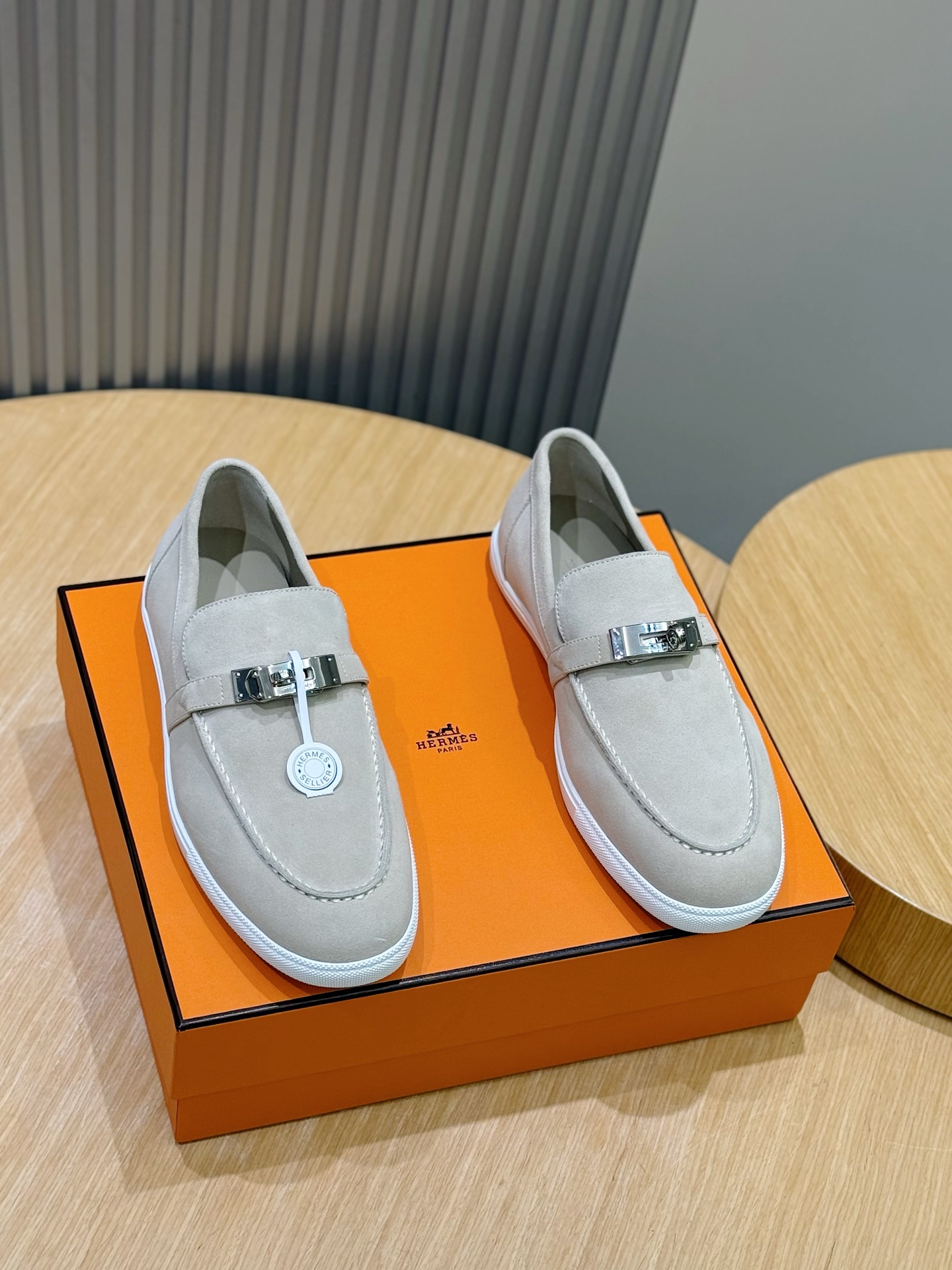 에르메스(Hermes) 라이크(Like) 캐주얼 로퍼 구두 신발