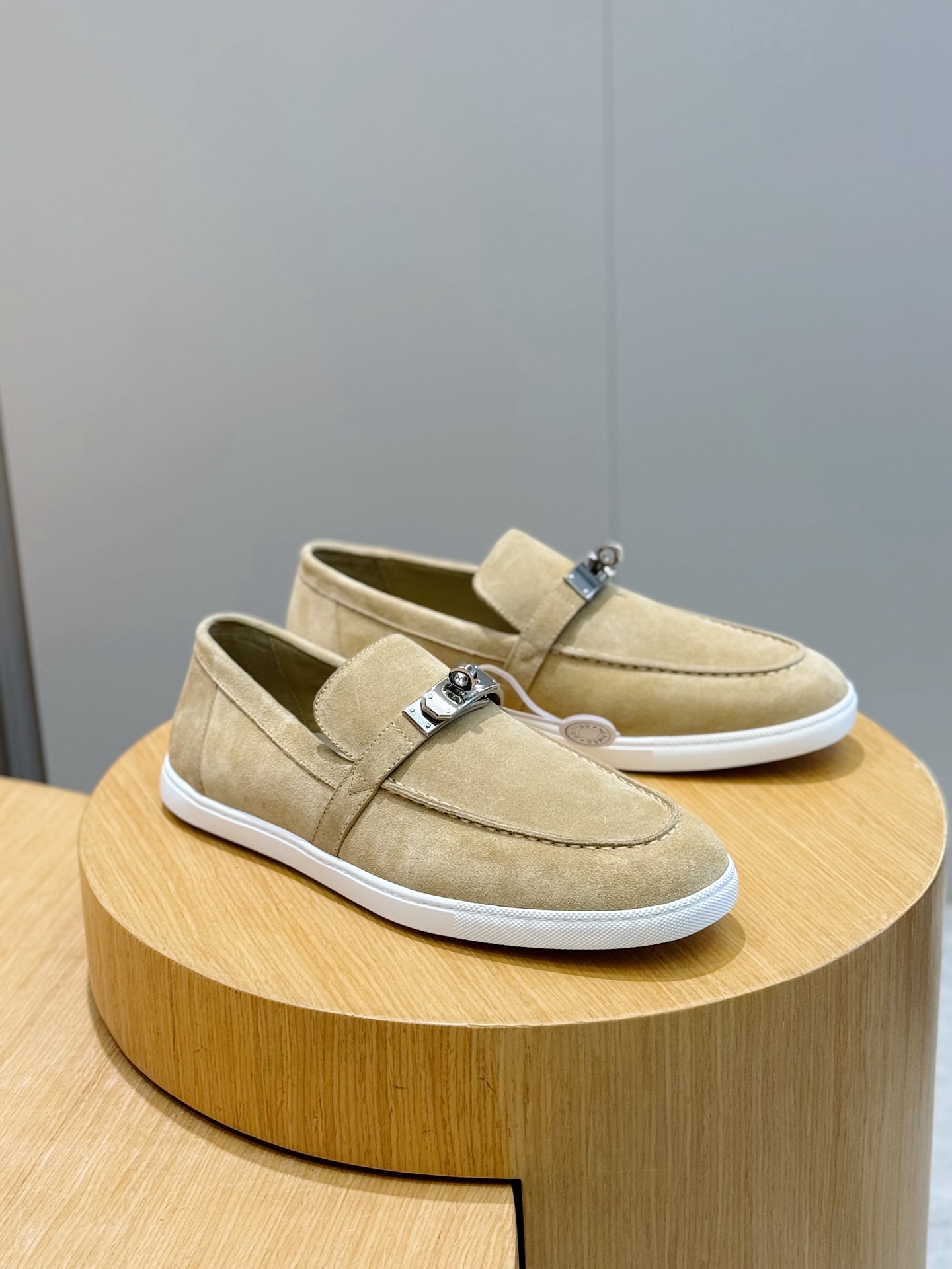 에르메스(Hermes) 라이크(Like) 캐주얼 로퍼 구두 신발