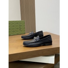 구찌(Gucci) 프리미엄 크리스탈 양가죽 로퍼 구두 신발