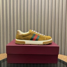 구찌(Gucci) 에이스(Ace) 시리즈 플랫폼 스니커즈 신발