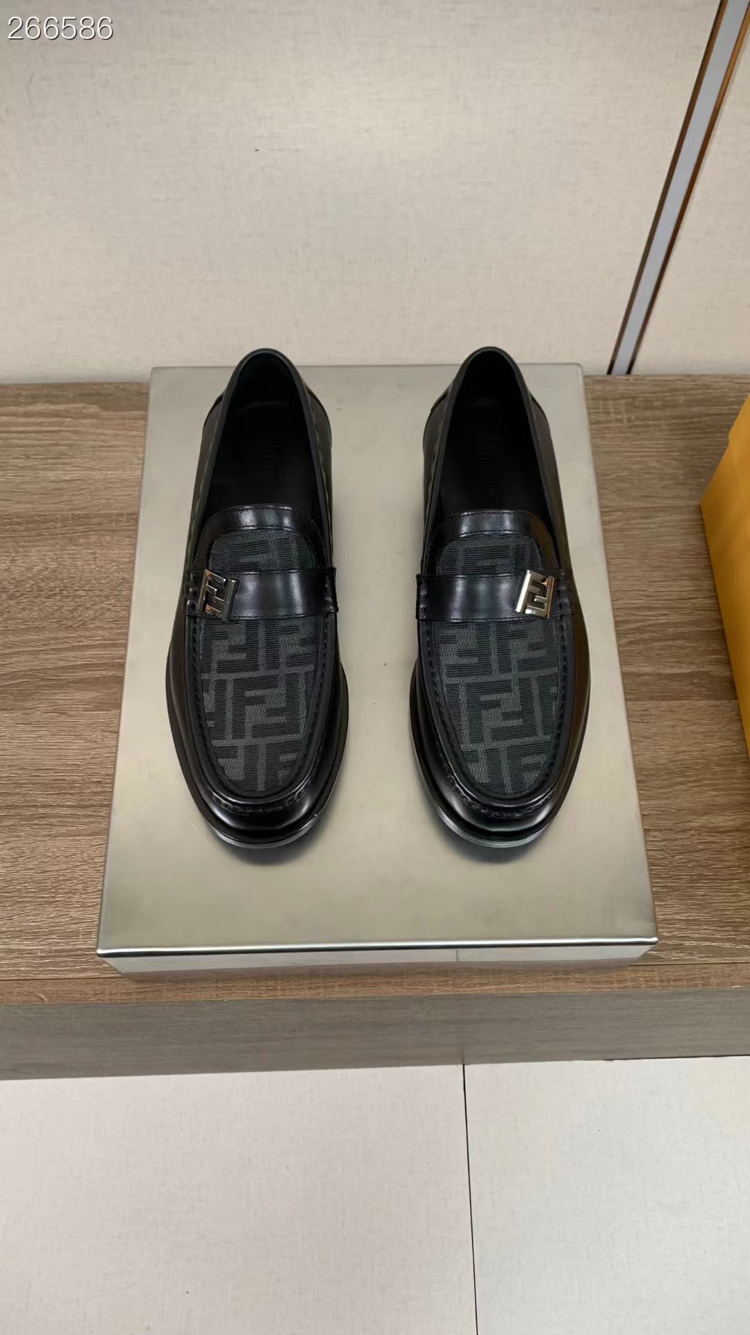 Fendi 펜디 남성 프리미엄 비즈니스 로퍼 구두 신발