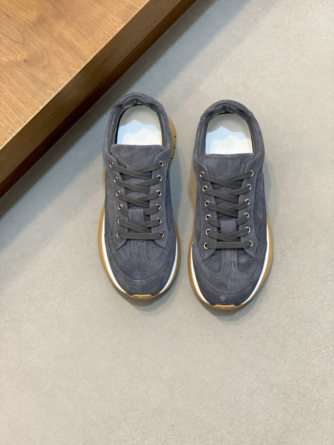 에르메스(Hermes) 바운싱(Bouncing) 스니커즈 신발