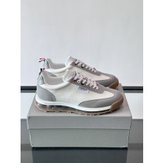 톰브라운(Thom Browne) TB 에어쿠션 레트로 조거 스니커즈 신발