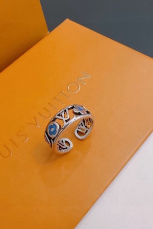 루이비통(LV) 빈티지 실버 링 악세사리