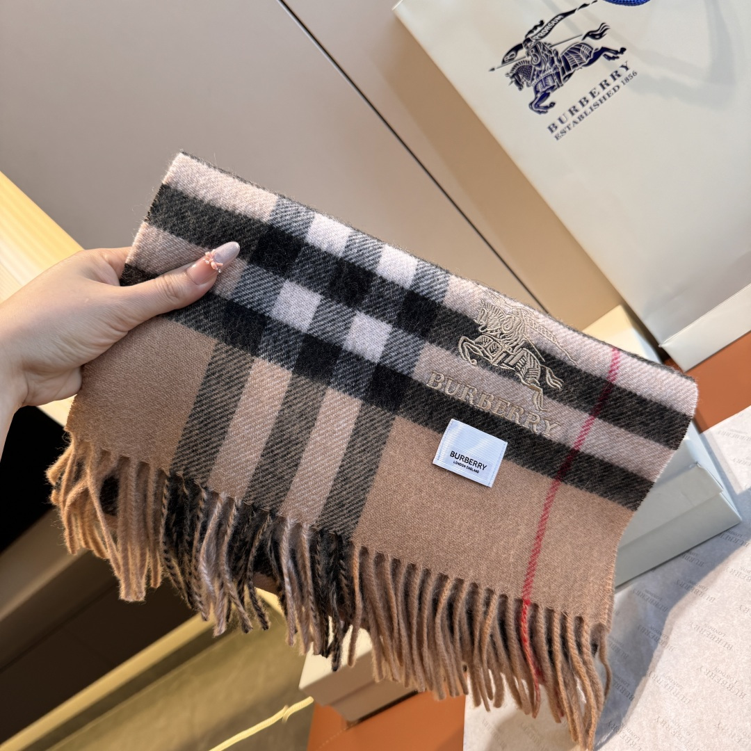 버버리(Burberry) 클래식 체크 캐시미어 롱 머플러 목도리 스카프