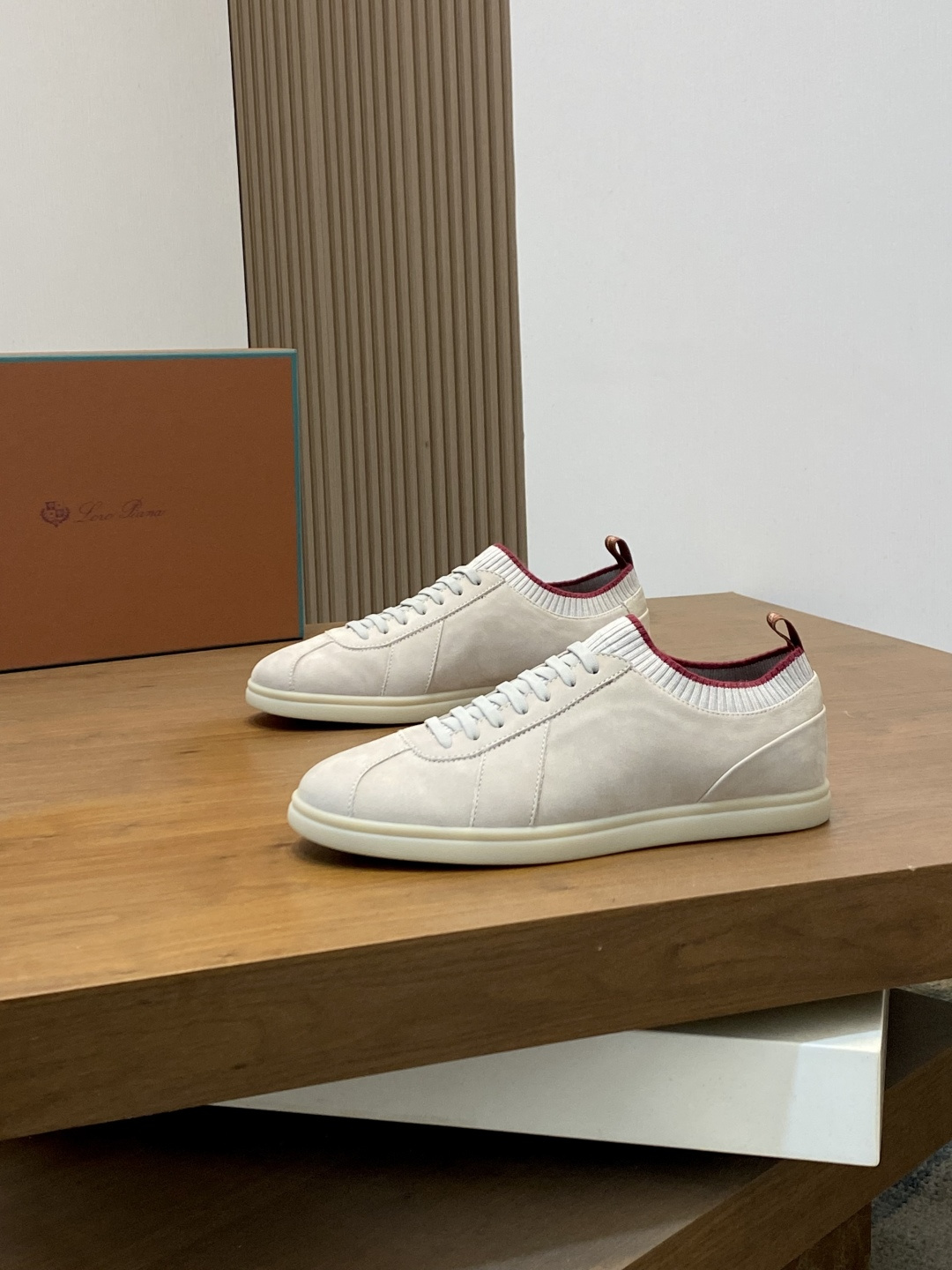 Loro Piana 로로 피아나 소호 워크(Soho Walk) 스니커즈 신발