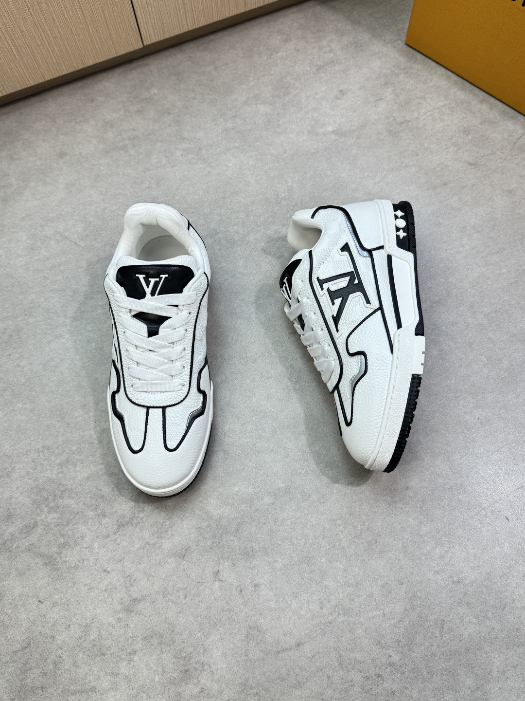 LV 루이비통 프리미엄 리치 가죽(Litchi) 트레이너 스니커즈 신발