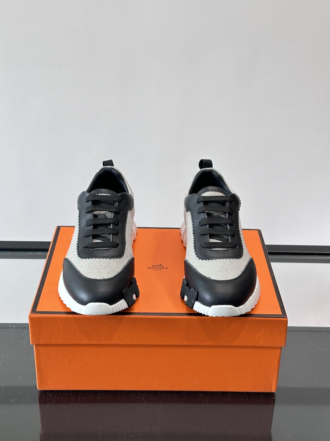 HERMES 에르메스 바운싱(Bouncing) 스니커즈 신발