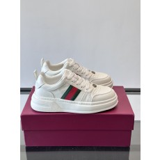 GUCCI 구찌 스크리너(Screener) 시리즈 '비스킷' 스니커즈 신발