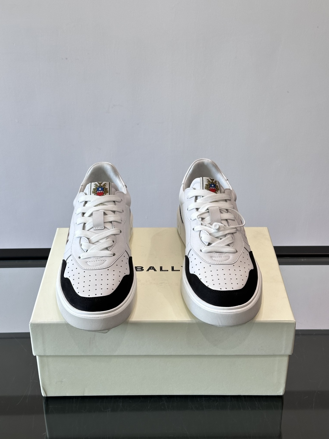 BALLY 발리 남성 배색 캐주얼 스니커즈 신발