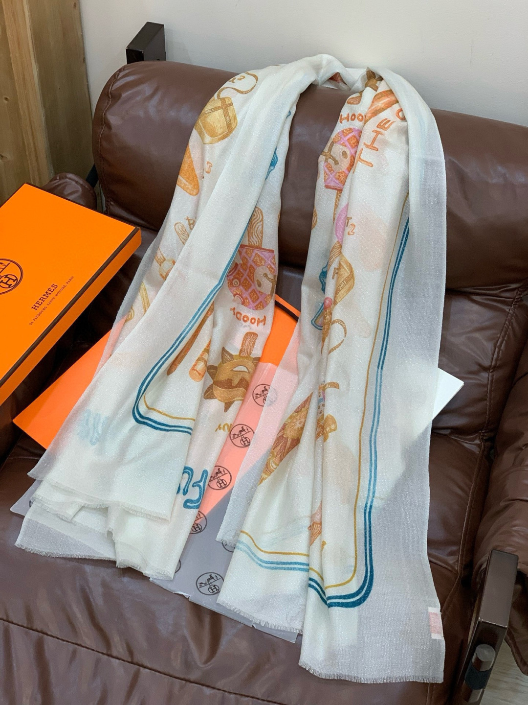 에르메스(HERMES) 패턴 캐시미어 롱 머플러 목도리 스카프