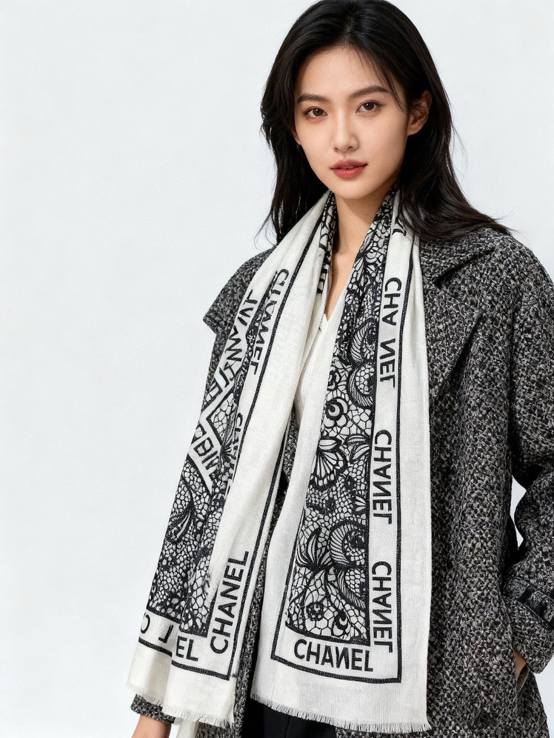 샤넬(CHANEL) 실버 포인트 롱 머플러 목도리 스카프