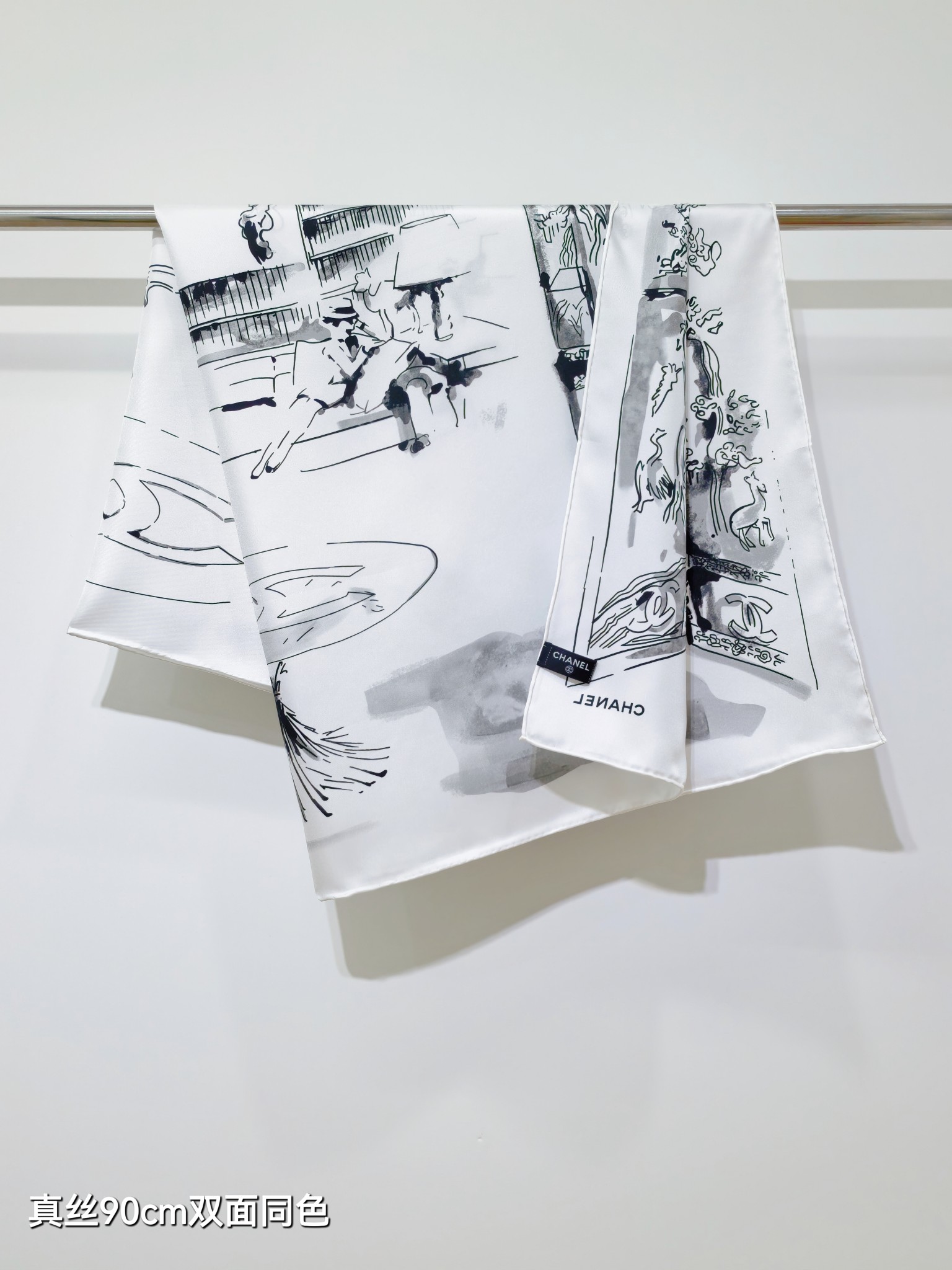 샤넬(CHANEL) 실크 트윌 스퀘어 머플러 목도리 스카프