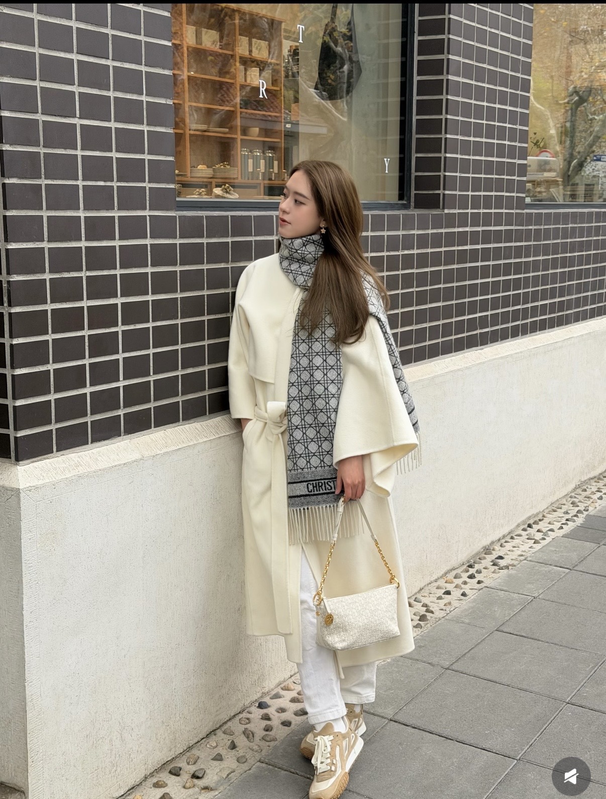 디올(DIOR) 퀼팅 숄 머플러 목도리 스카프