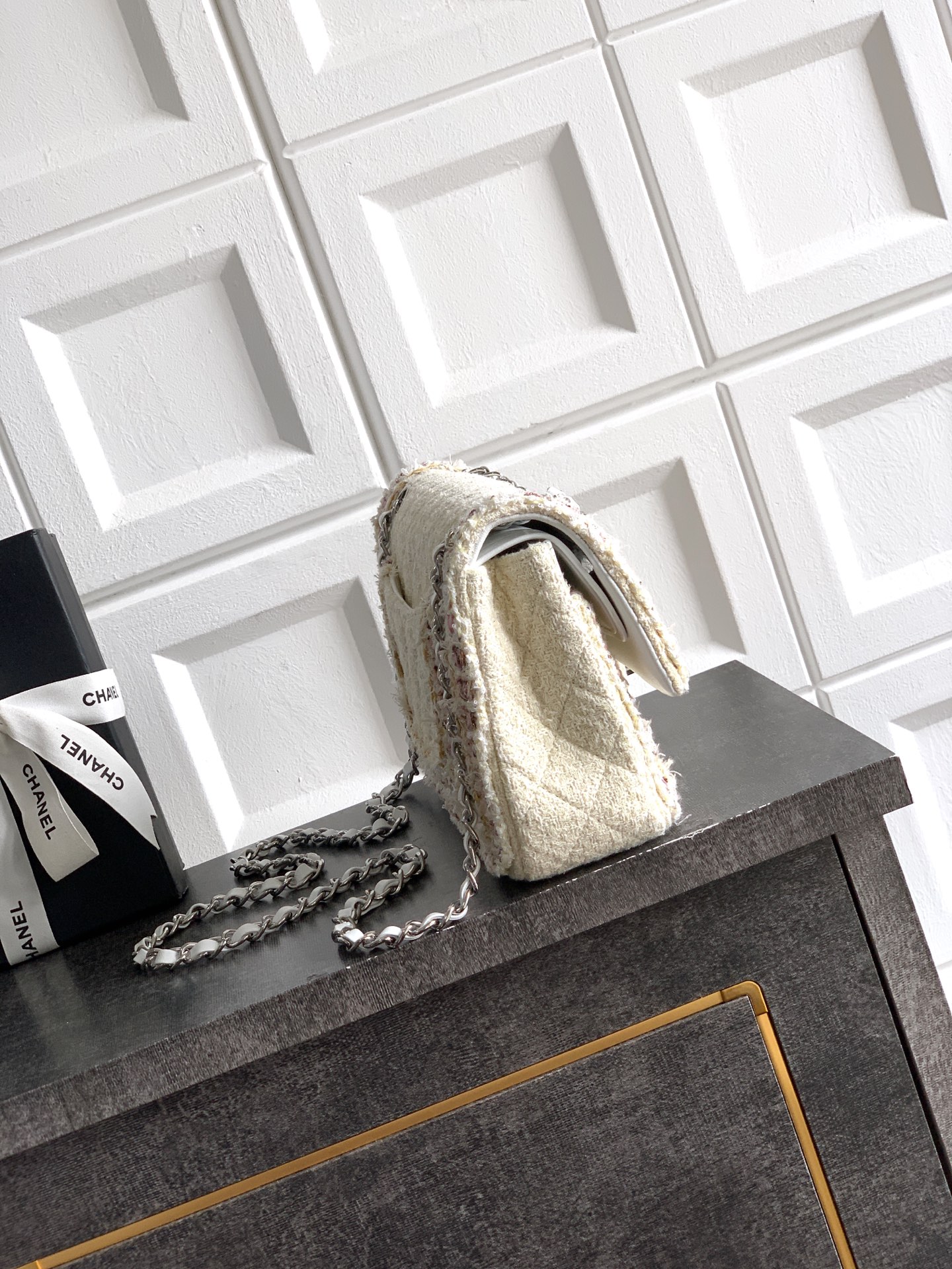 CHANEL 샤넬 25K 신상 트위드 핸들 백 숄더백 가방 25.5cm