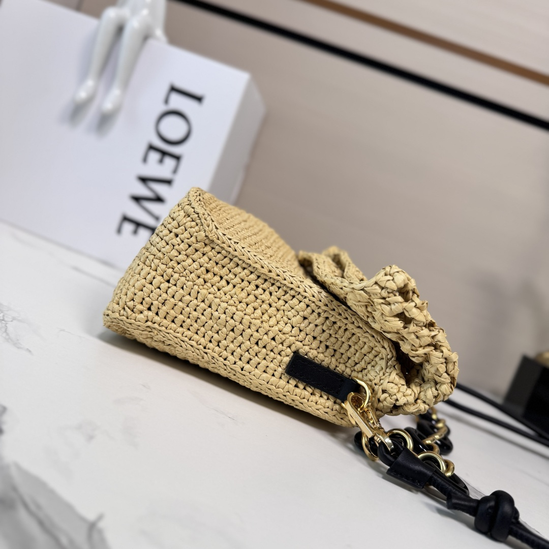 Loewe 로에베 라피아 & 카프스킨 올라(Ola) 백 가방 미디움